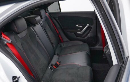 Mercedes-Benz A-Класс AMG, 2020 год, 3 879 444 рублей, 8 фотография