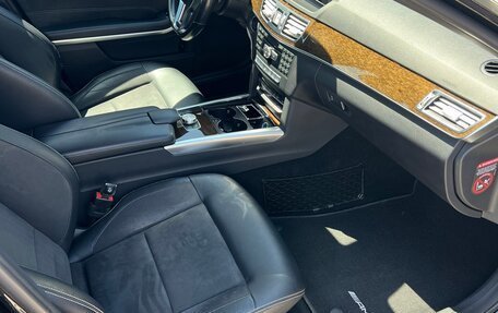 Mercedes-Benz E-Класс, 2014 год, 2 350 000 рублей, 6 фотография