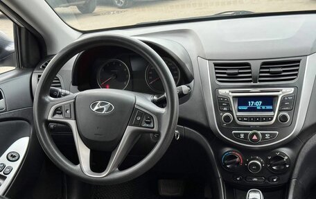 Hyundai Solaris II рестайлинг, 2015 год, 929 000 рублей, 7 фотография