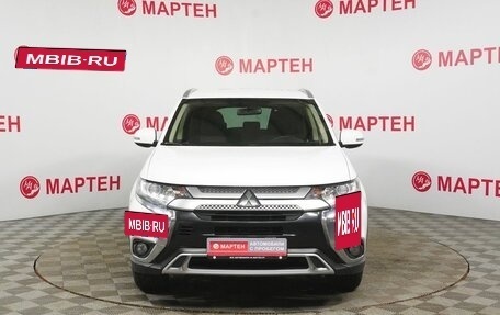 Mitsubishi Outlander III рестайлинг 3, 2020 год, 1 919 000 рублей, 2 фотография
