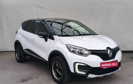 Renault Kaptur I рестайлинг, 2016 год, 1 200 000 рублей, 2 фотография