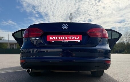 Volkswagen Jetta VI, 2014 год, 850 000 рублей, 22 фотография
