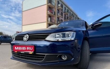 Volkswagen Jetta VI, 2014 год, 850 000 рублей, 18 фотография