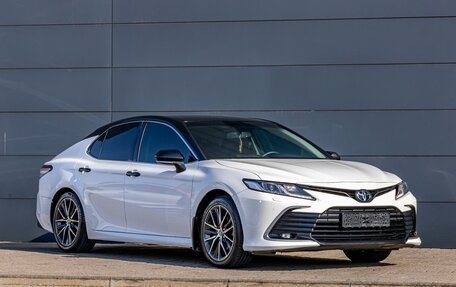Toyota Camry, 2021 год, 2 495 000 рублей, 8 фотография