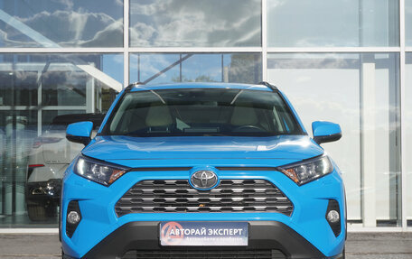 Toyota RAV4, 2020 год, 3 366 000 рублей, 2 фотография