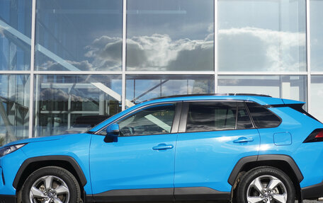 Toyota RAV4, 2020 год, 3 366 000 рублей, 8 фотография