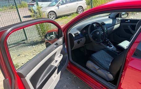 Volkswagen Golf V, 2006 год, 550 000 рублей, 10 фотография