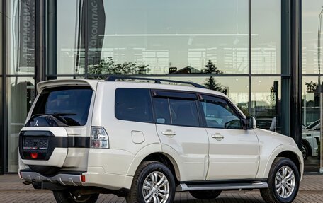 Mitsubishi Pajero IV, 2015 год, 2 125 000 рублей, 6 фотография