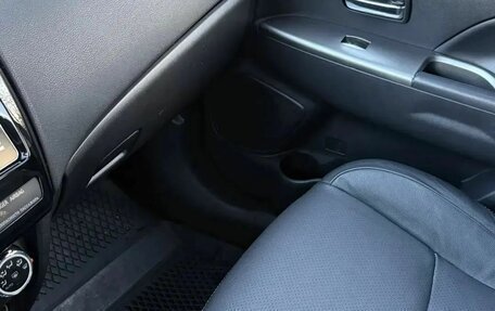 Mitsubishi ASX I рестайлинг, 2019 год, 2 000 000 рублей, 11 фотография