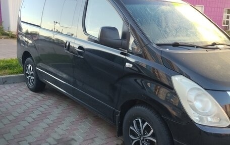 Hyundai H-1 II рестайлинг, 2008 год, 1 250 000 рублей, 3 фотография