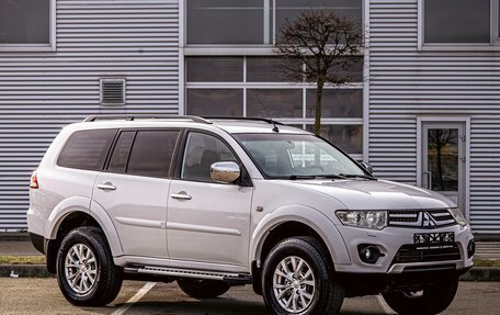 Mitsubishi Pajero Sport II рестайлинг, 2015 год, 1 565 000 рублей, 3 фотография