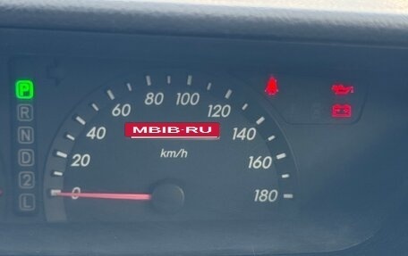 Toyota Noah III, 2002 год, 750 000 рублей, 11 фотография