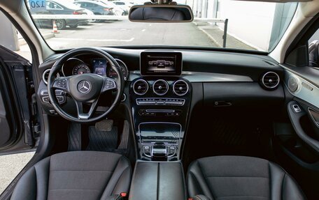 Mercedes-Benz C-Класс, 2017 год, 1 865 000 рублей, 16 фотография