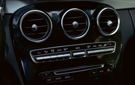 Mercedes-Benz C-Класс, 2017 год, 1 865 000 рублей, 15 фотография