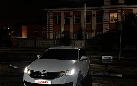 Skoda Octavia, 2017 год, 899 000 рублей, 3 фотография