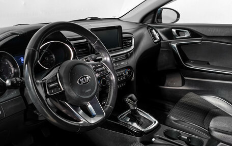 KIA cee'd III, 2018 год, 1 820 000 рублей, 9 фотография
