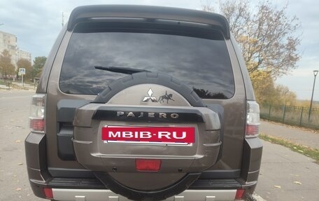 Mitsubishi Pajero IV, 2011 год, 1 550 000 рублей, 13 фотография