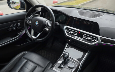 BMW 3 серия, 2019 год, 3 129 000 рублей, 10 фотография
