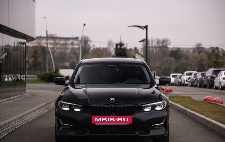 BMW 3 серия, 2019 год, 3 129 000 рублей, 4 фотография