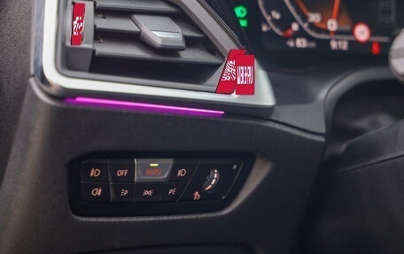 BMW 3 серия, 2019 год, 3 129 000 рублей, 14 фотография