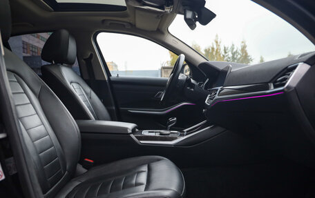 BMW 3 серия, 2019 год, 3 129 000 рублей, 26 фотография