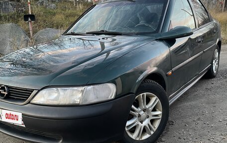 Opel Vectra B рестайлинг, 1998 год, 135 000 рублей, 4 фотография