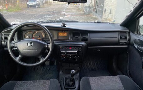 Opel Vectra B рестайлинг, 1998 год, 135 000 рублей, 9 фотография