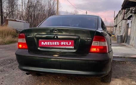 Opel Vectra B рестайлинг, 1998 год, 135 000 рублей, 11 фотография