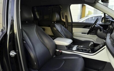 KIA Carnival, 2022 год, 3 115 000 рублей, 10 фотография