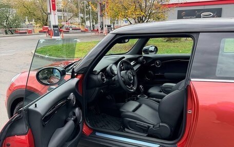 MINI Hatch, 2020 год, 2 300 000 рублей, 9 фотография