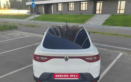 Renault Arkana I, 2021 год, 1 290 000 рублей, 4 фотография