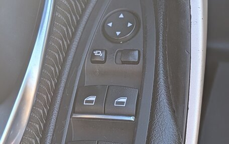 BMW 3 серия, 2018 год, 1 290 000 рублей, 9 фотография