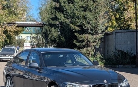 BMW 3 серия, 2018 год, 1 290 000 рублей, 1 фотография