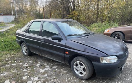 Ford Escort V, 1997 год, 60 000 рублей, 1 фотография