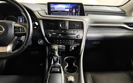 Lexus RX IV рестайлинг, 2017 год, 4 250 000 рублей, 15 фотография