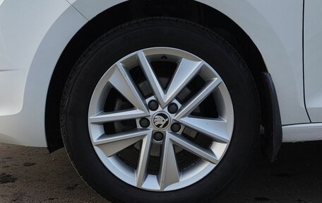 Skoda Rapid I, 2018 год, 1 379 000 рублей, 10 фотография