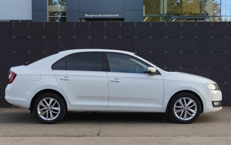 Skoda Rapid I, 2018 год, 1 379 000 рублей, 4 фотография