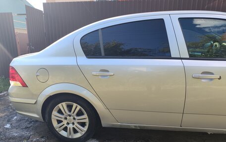Opel Astra H, 2013 год, 560 000 рублей, 9 фотография