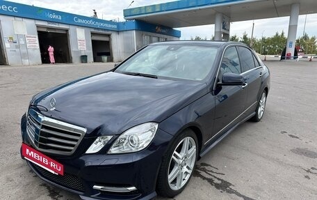 Mercedes-Benz E-Класс, 2012 год, 1 770 000 рублей, 2 фотография