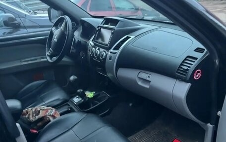 Mitsubishi Pajero Sport II рестайлинг, 2014 год, 1 500 000 рублей, 6 фотография