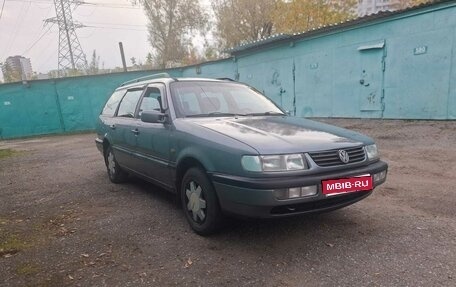 Volkswagen Passat B4, 1996 год, 400 000 рублей, 1 фотография