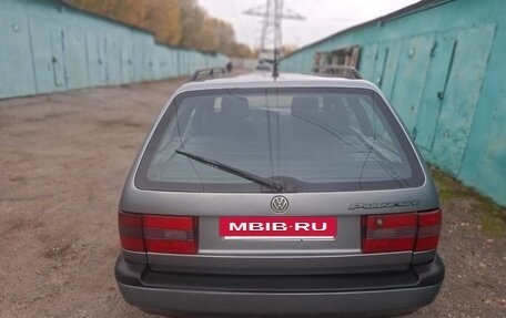 Volkswagen Passat B4, 1996 год, 400 000 рублей, 34 фотография
