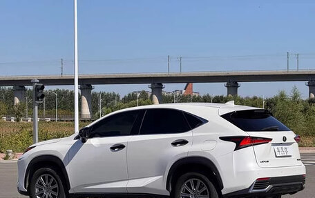 Lexus NX I, 2021 год, 2 400 000 рублей, 4 фотография