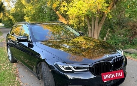 BMW 5 серия, 2017 год, 3 290 000 рублей, 10 фотография