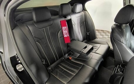 BMW 5 серия, 2017 год, 3 200 000 рублей, 14 фотография