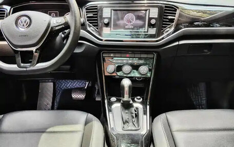 Volkswagen T-Roc I, 2020 год, 1 240 606 рублей, 10 фотография