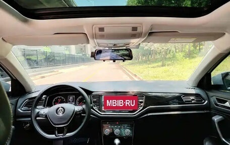 Volkswagen T-Roc I, 2020 год, 1 240 606 рублей, 9 фотография