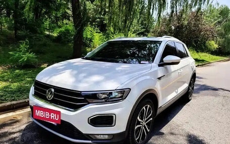 Volkswagen T-Roc I, 2020 год, 1 240 606 рублей, 3 фотография