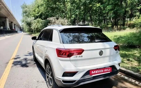 Volkswagen T-Roc I, 2020 год, 1 240 606 рублей, 5 фотография
