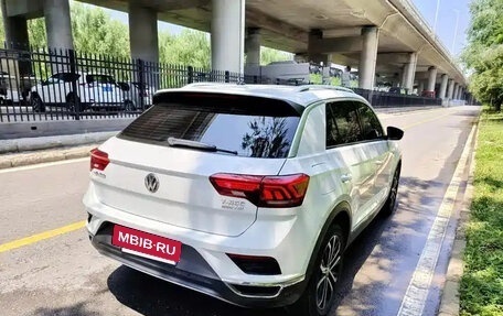 Volkswagen T-Roc I, 2020 год, 1 240 606 рублей, 8 фотография